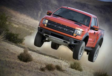 فورد تشارك في الحدث العالمي "ريد بُل إكس فايترز" في دبي